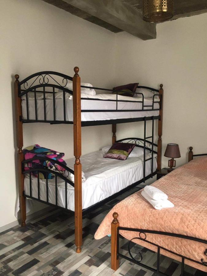 Verona Apartment Dushet'i Exteriör bild