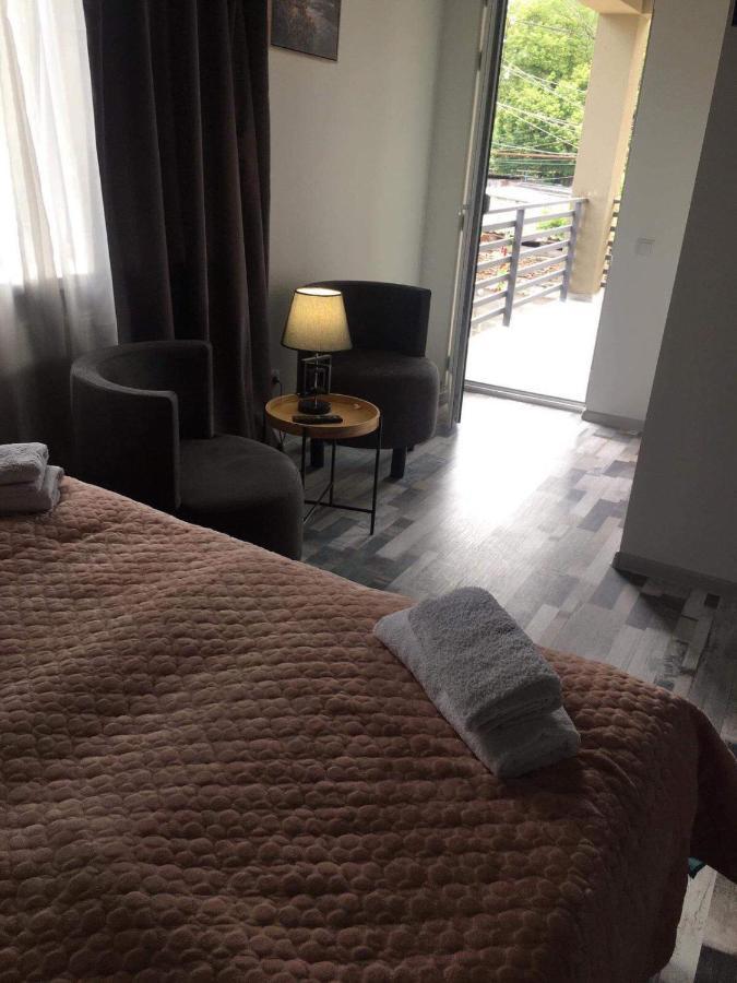 Verona Apartment Dushet'i Exteriör bild