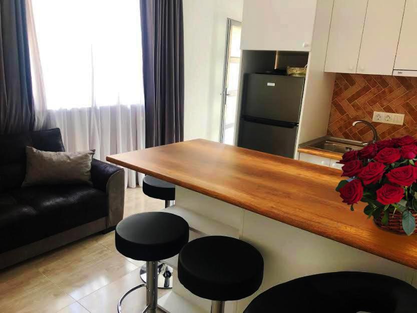 Verona Apartment Dushet'i Exteriör bild