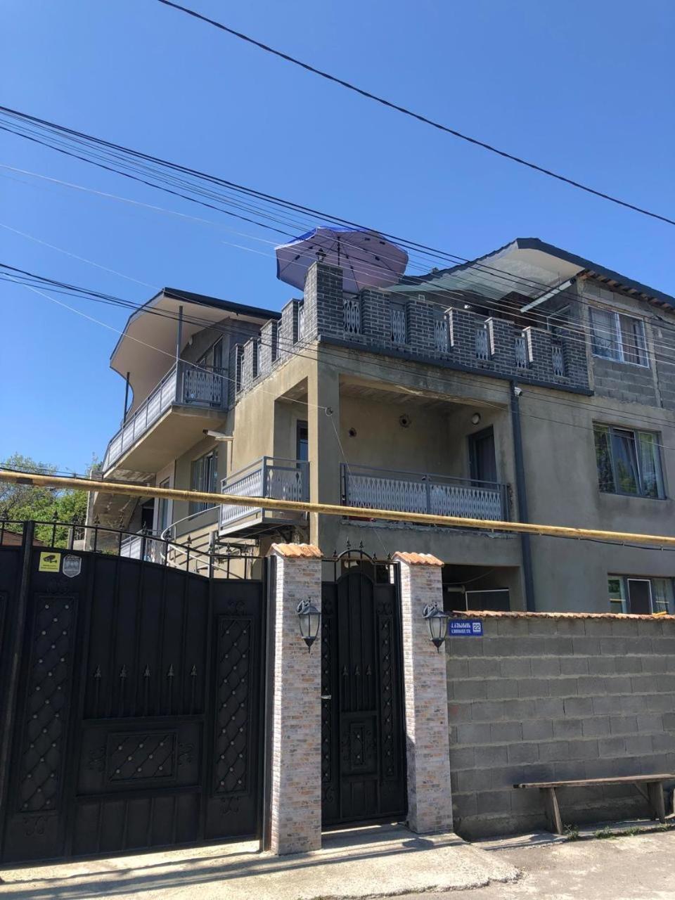 Verona Apartment Dushet'i Exteriör bild