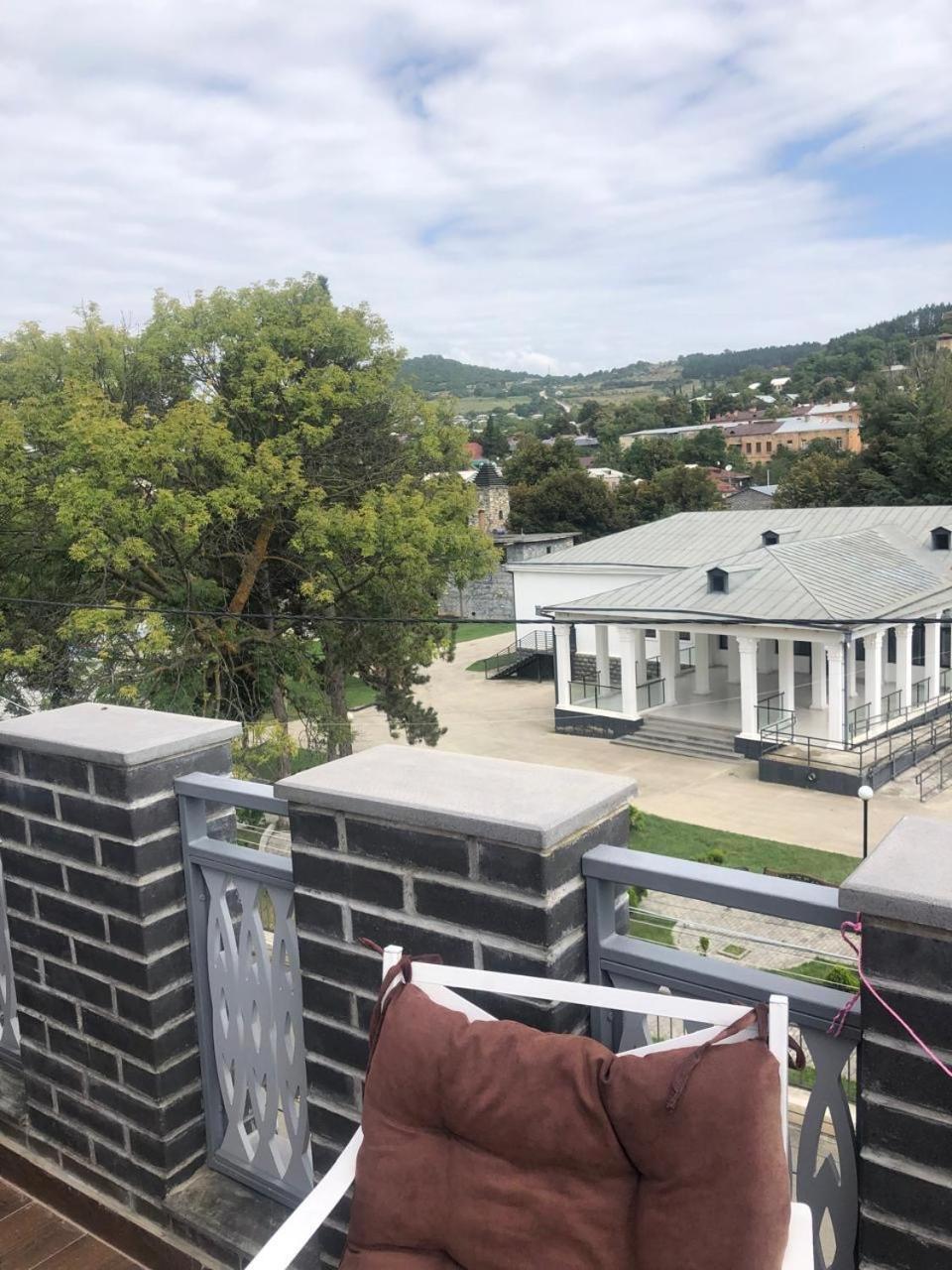 Verona Apartment Dushet'i Exteriör bild
