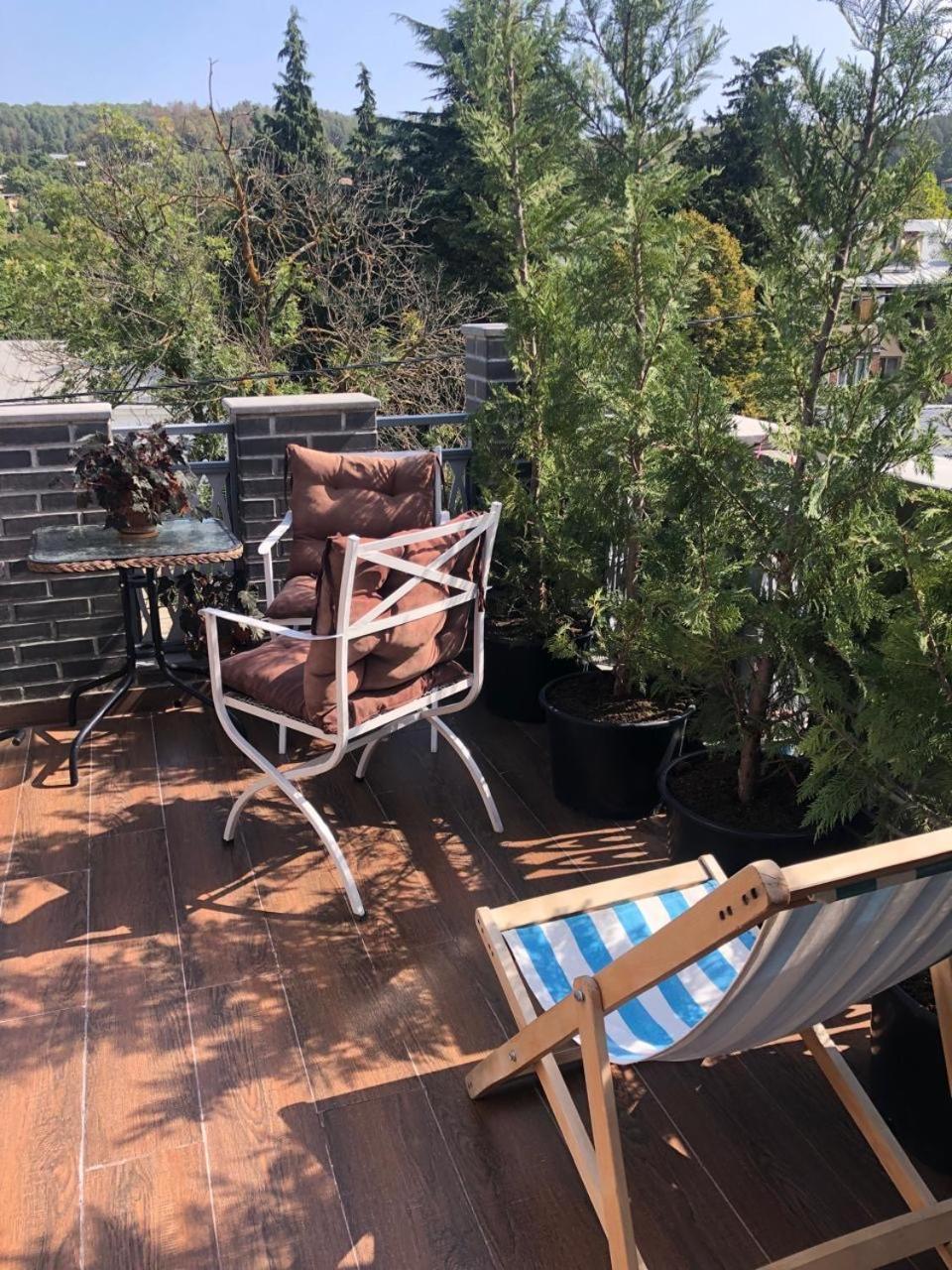 Verona Apartment Dushet'i Exteriör bild