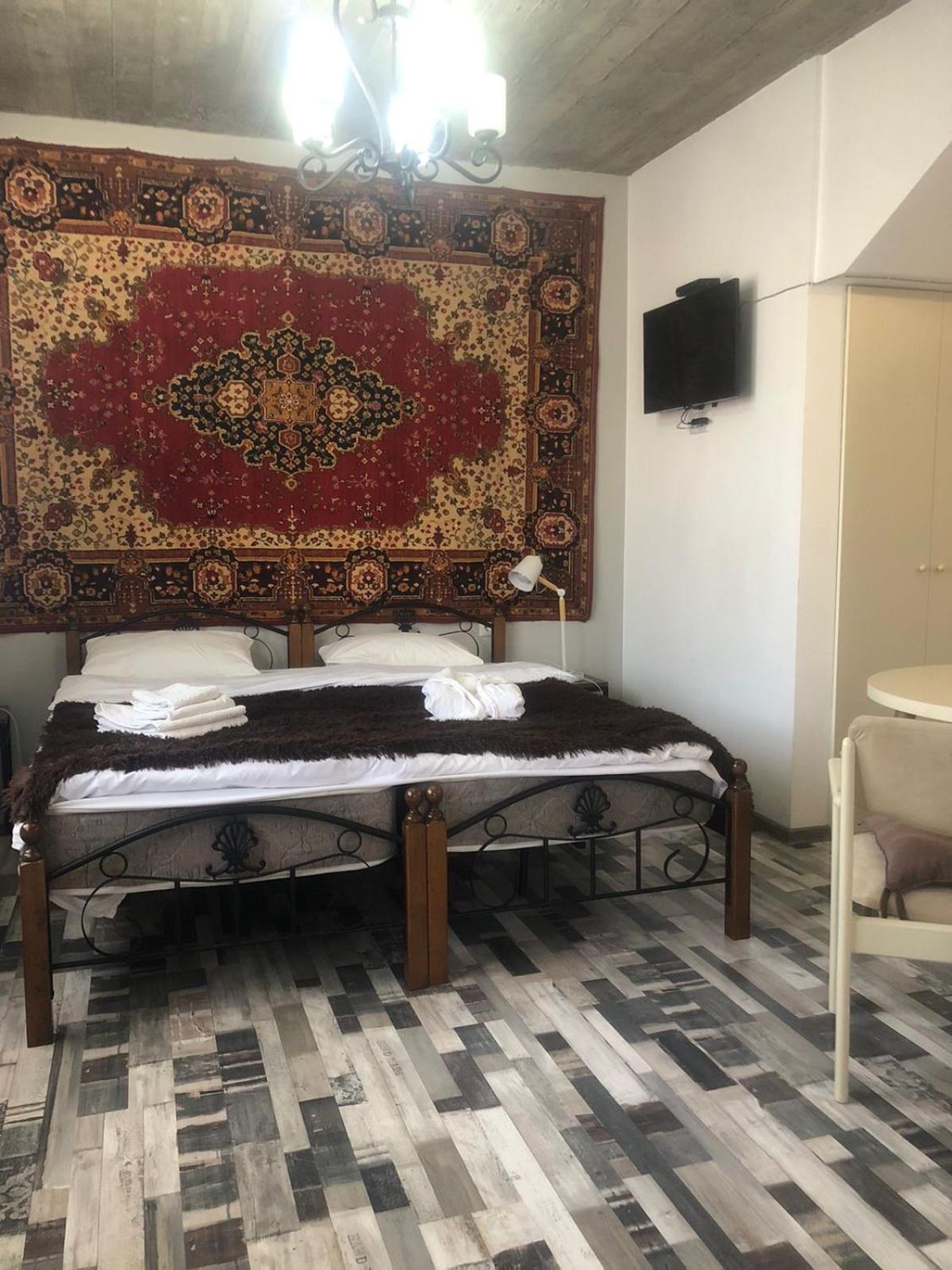 Verona Apartment Dushet'i Exteriör bild